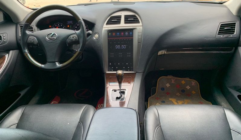 
								2011 Lexus ES350 full									