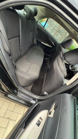 
										2013 Toyota Corolla full									