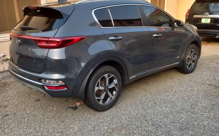 
								2020 Kia Sportage full									