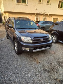 
										2004 Toyota 4Runner full									