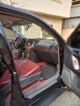 
										2011 Toyota Land Cruiser full									