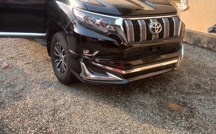 
								2015 Toyota Land Cruiser full									