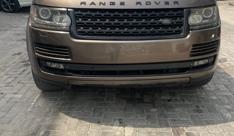 
								2016 Land Rover Vogue full									