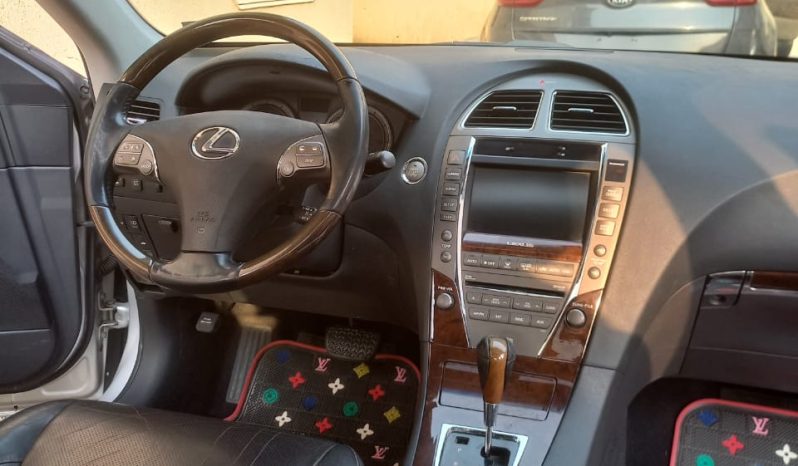 
								2010 Lexus ES350 full									