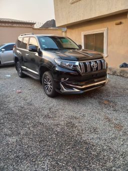 
										2015 Toyota Land Cruiser full									