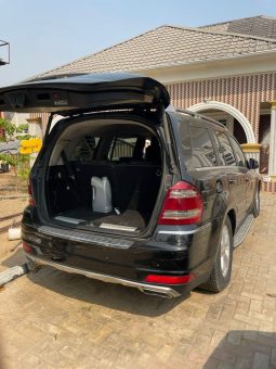 
										2010 Mercedes-Benz GL 550 full									