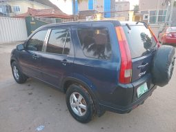 
										2004 Honda CR-V full									