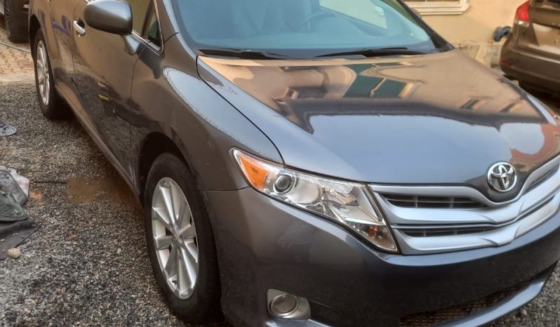 
								2011 Toyota Venza full									