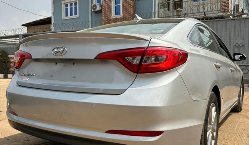 
								2017 Hyundai Sonata full									