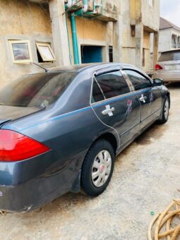 
										2007 Honda Accord full									
