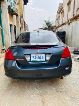 
										2007 Honda Accord full									