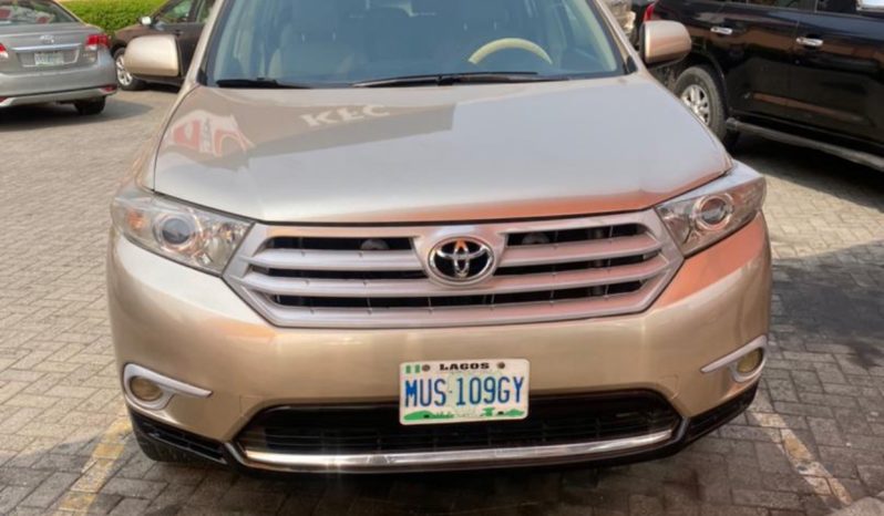 
								2012 Toyota Highlander full									