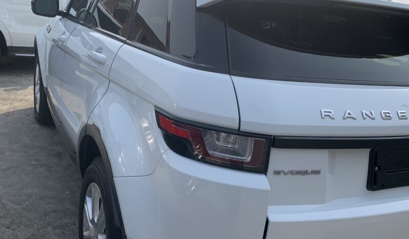 
								2017 Land Rover Range Rover Evoque full									