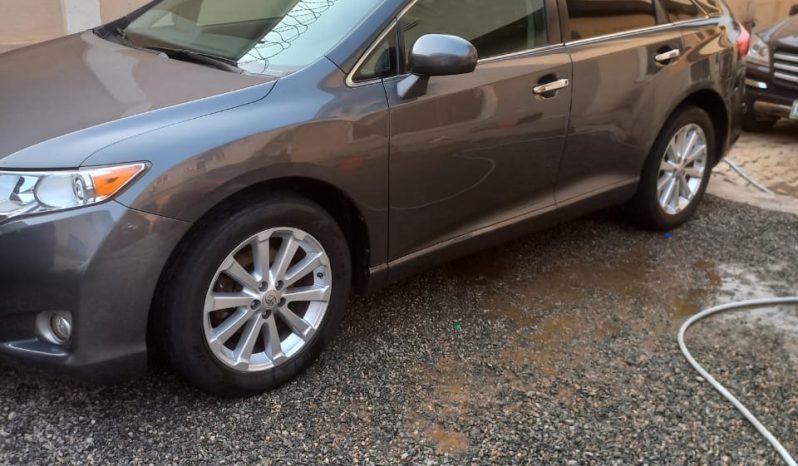 
								2011 Toyota Venza full									