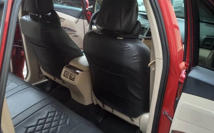 
								2010 Toyota Venza full									