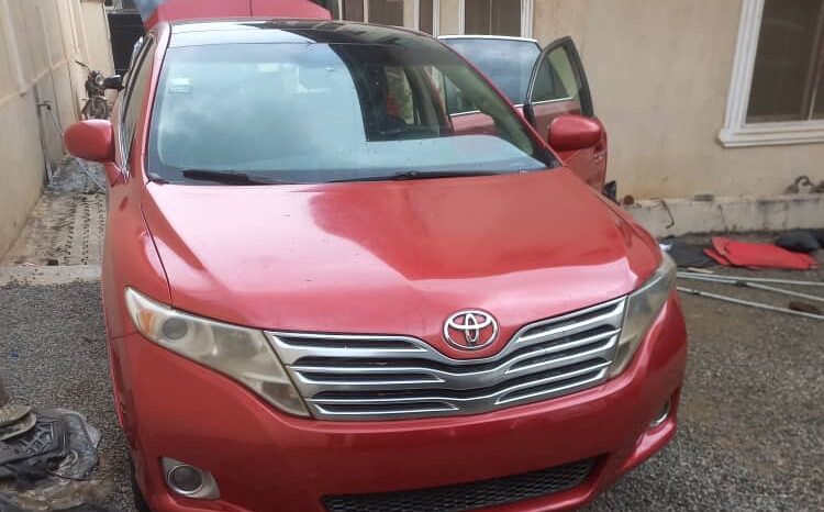 
								2010 Toyota Venza full									