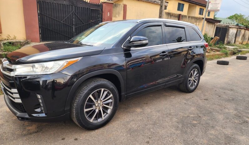 
								2018 Toyota Highlander full									