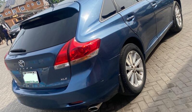 
								2012 Toyota Venza full									