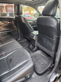 
										2018 Toyota Highlander full									