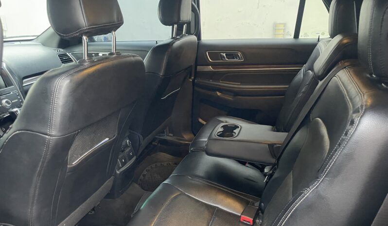 
								2016 Ford Explorer full									