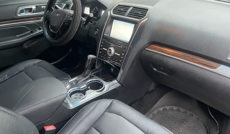 
								2016 Ford Explorer full									