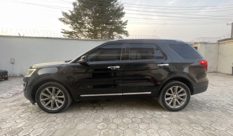 
								2016 Ford Explorer full									