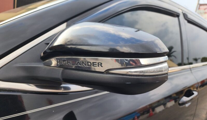 
								2018 Toyota Highlander full									