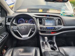 
										2018 Toyota Highlander full									