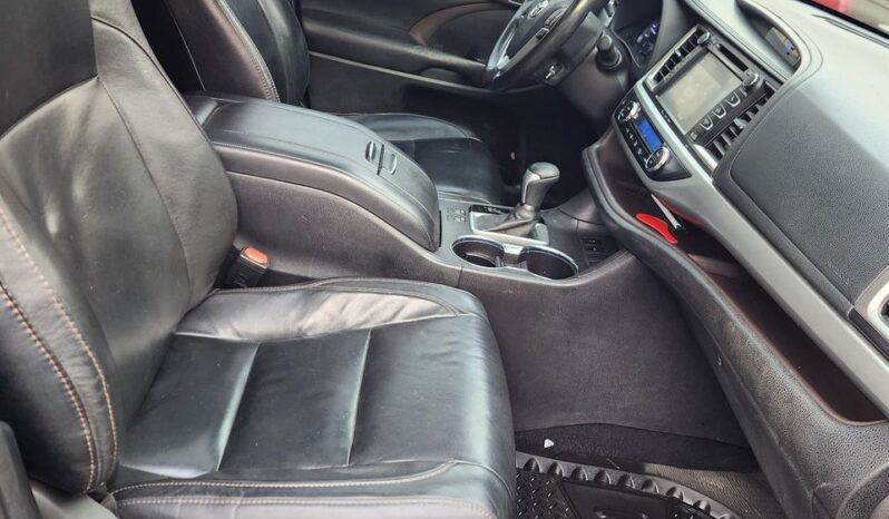 
								2018 Toyota Highlander full									