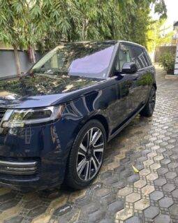
										2025 Land Rover Vogue full									