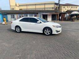 
										2013 Toyota Camry full									