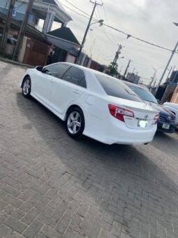 
										2013 Toyota Camry full									