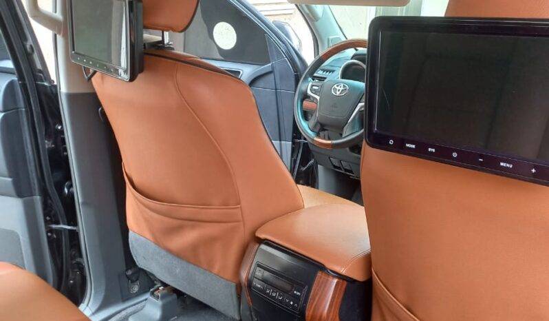
								2022 Toyota Land Cruiser full									