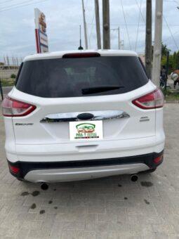 
										2013 Ford Focus full									