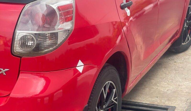 
								2008 Toyota Matrix full									