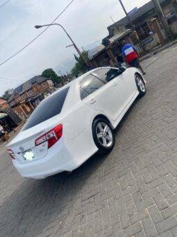 
										2013 Toyota Camry full									