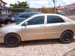 
										2005 Toyota Corolla full									