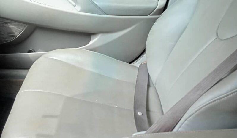 
								2010 Toyota Camry full									