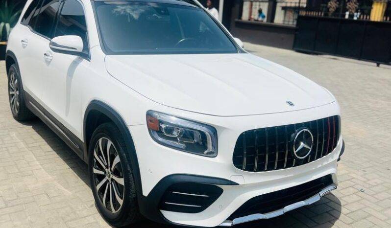 
								2023 Mercedes-Benz GLB 250 full									