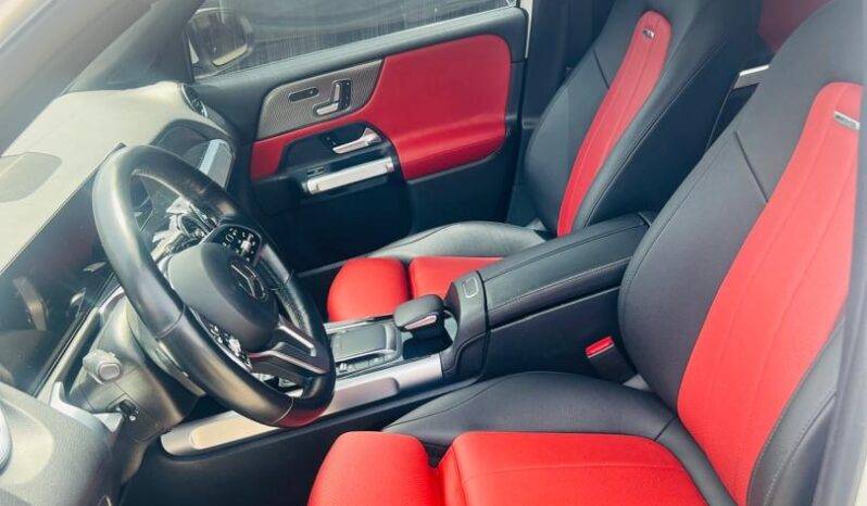 
								2023 Mercedes-Benz GLB 250 full									