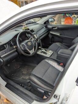 
										2013 Toyota Camry full									
