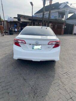 
										2013 Toyota Camry full									