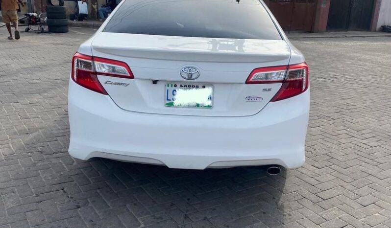 
								2013 Toyota Camry full									