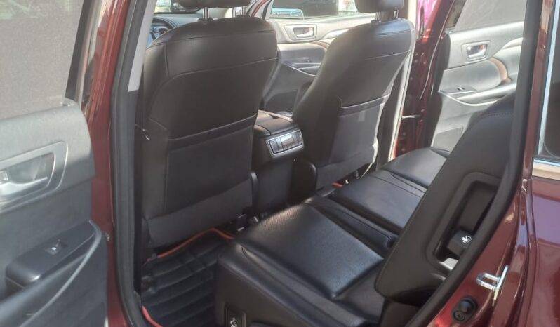 
								2018 Toyota Highlander full									