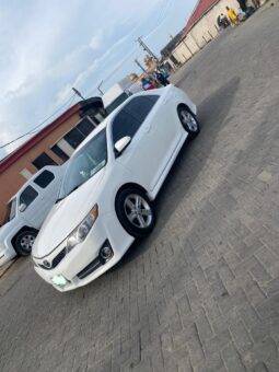 
										2013 Toyota Camry full									