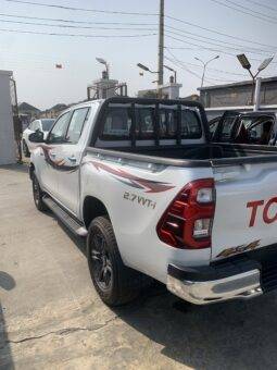
										2023 Toyota Hilux full									