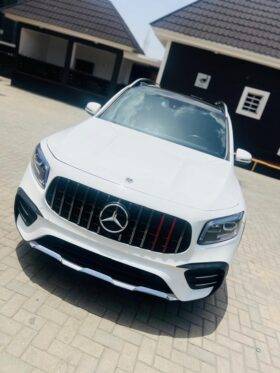 2023 Mercedes-Benz GLB 250