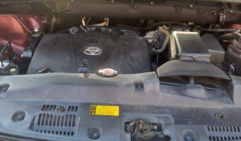 
								2018 Toyota Highlander full									