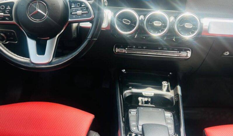
								2023 Mercedes-Benz GLB 250 full									