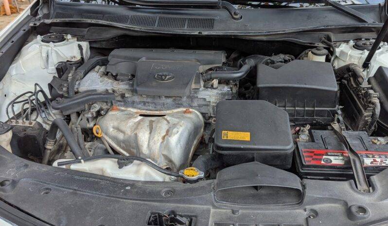 
								2013 Toyota Camry full									